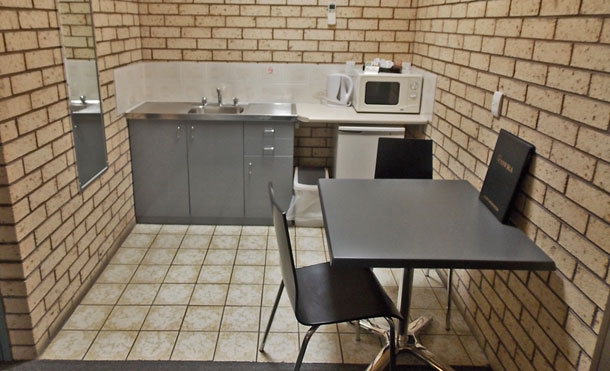 All rooms have a Kitchenette at the Cowra Crest Motel